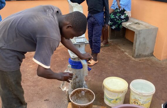 Tout savoir sur la réalisation d&rsquo;un forage d&rsquo;eau au Cameroun : Le guide complet